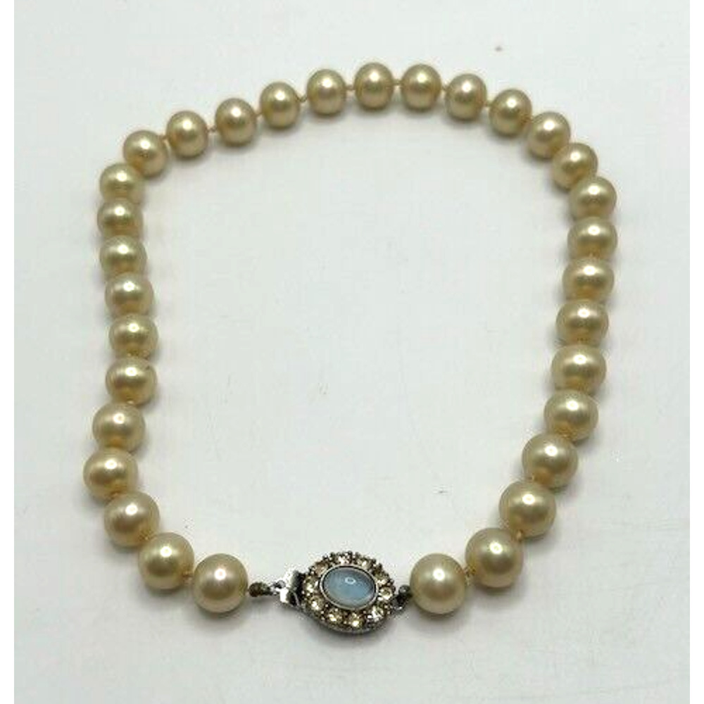Vintage Ciner Faux Pearl And Moonstone‎ Glass Hand Knotted Necklace Choker